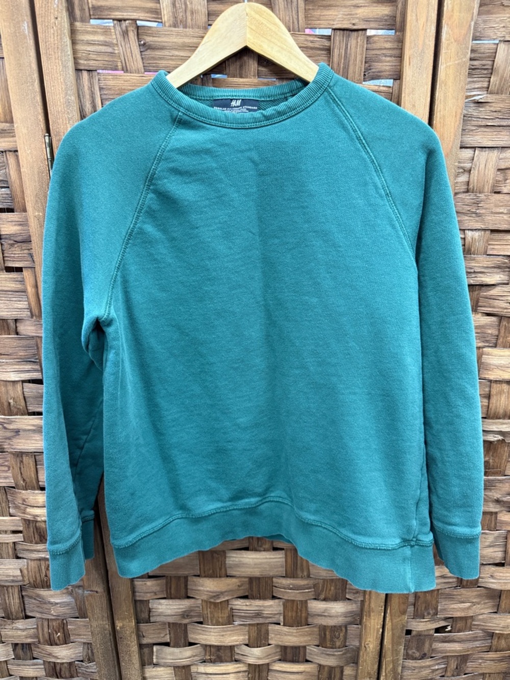 H&M Teal Green Raglan Crewneck Sweatshirt